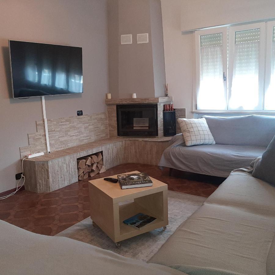 Kevin House Villa Marlia Exterior foto